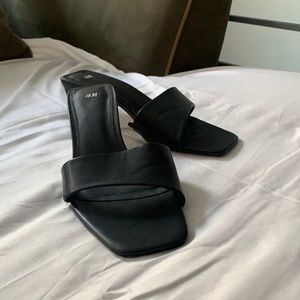 H&M Chic Low Heel